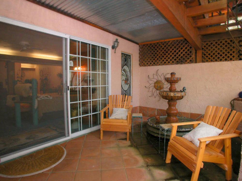 ג'וליאן Wikiup Hummingbird Hotel מראה חיצוני תמונה