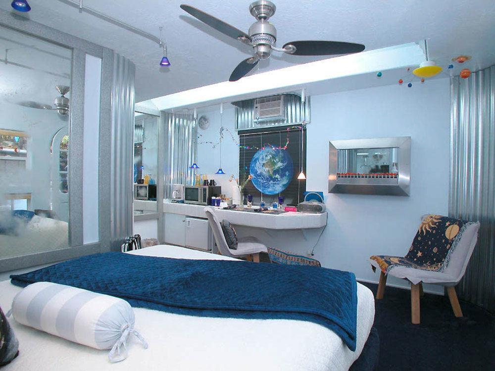 ג'וליאן Wikiup Hummingbird Hotel מראה חיצוני תמונה