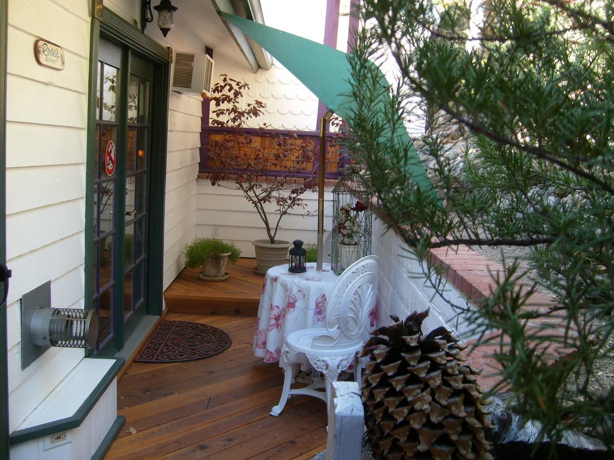ג'וליאן Wikiup Hummingbird Hotel מראה חיצוני תמונה